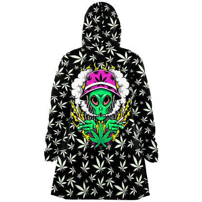Stoner Alien Cloak