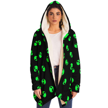 Alienator cloak