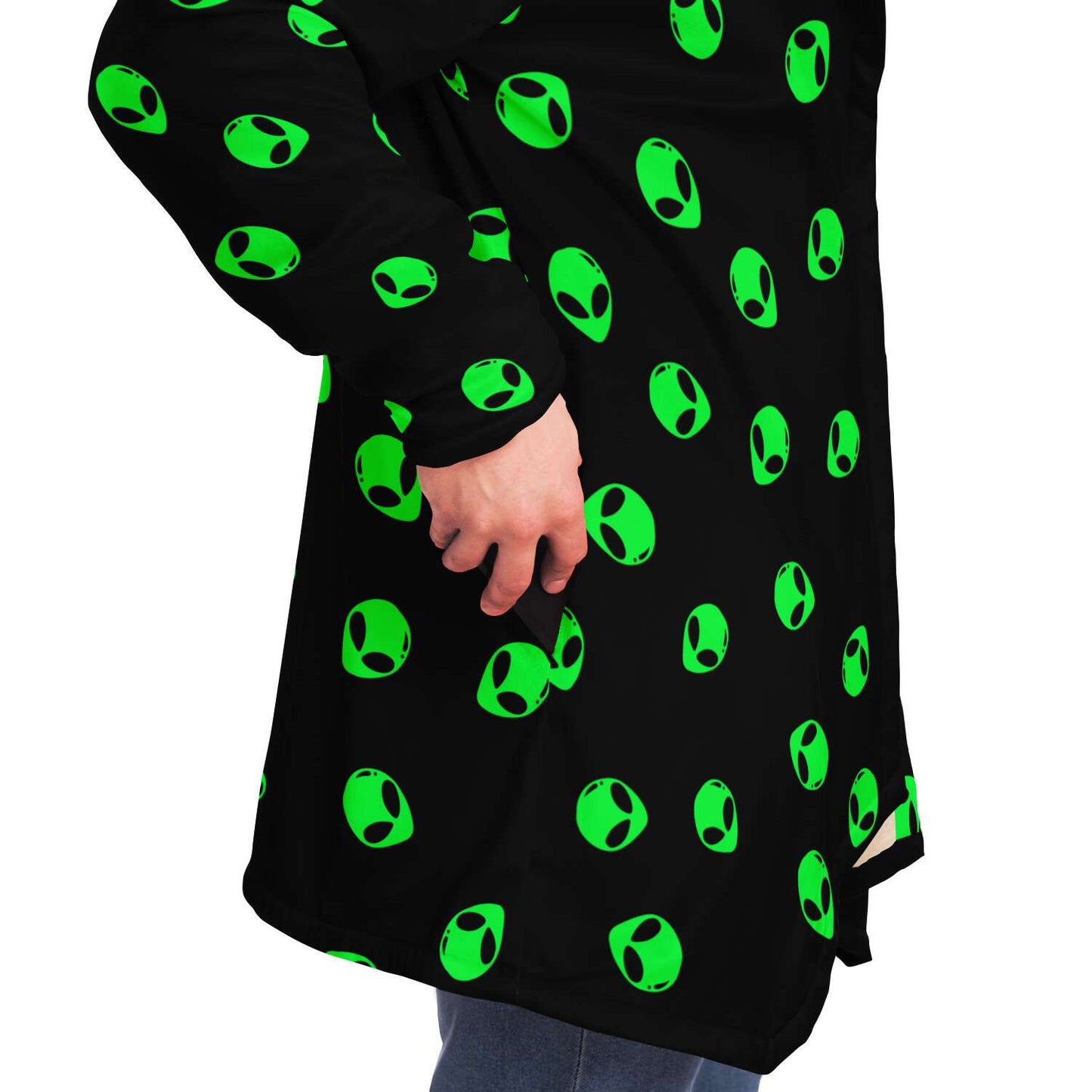 Alienator cloak V2