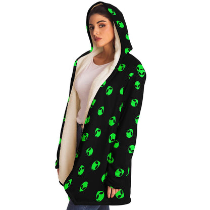 Alienator cloak V2