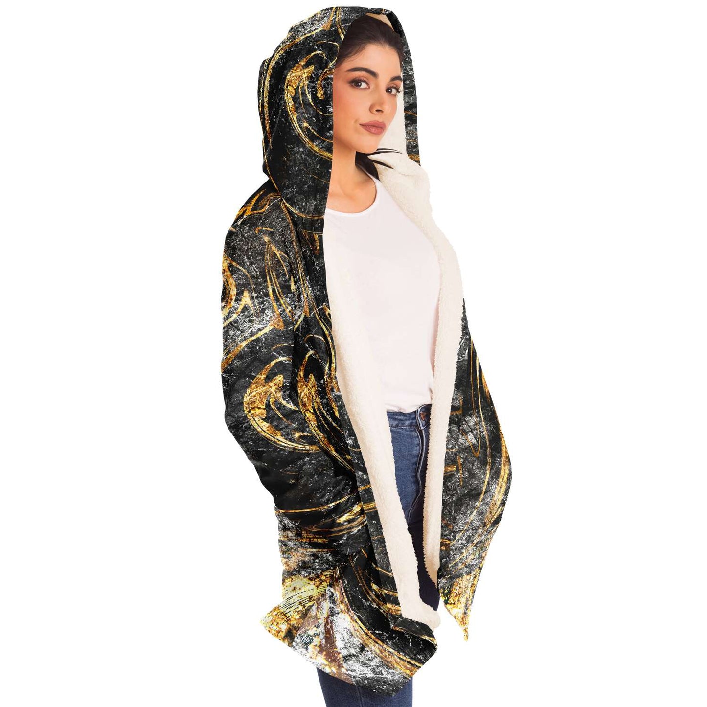 Marbled in gold cloak