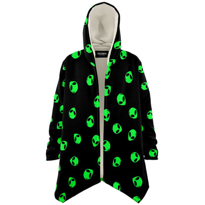 Alienator cloak